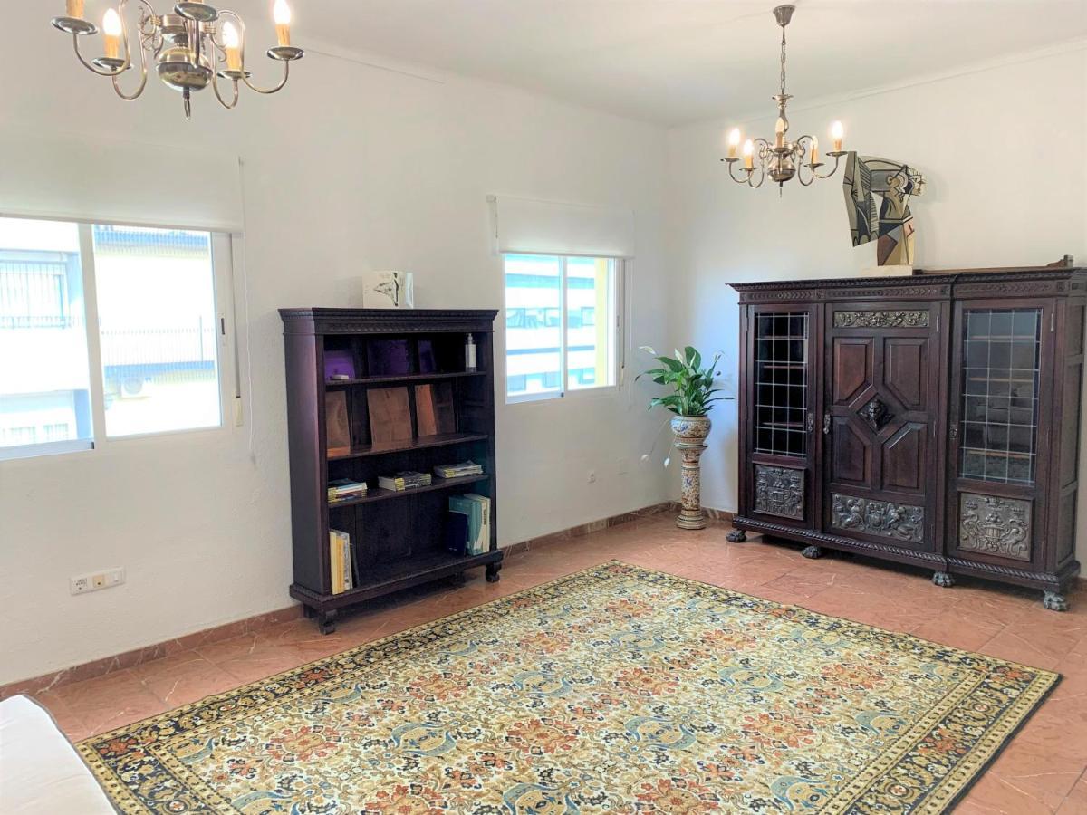 Wide And Traditional- 2Bd 1Bth- Gavidia 塞维利亚 外观 照片