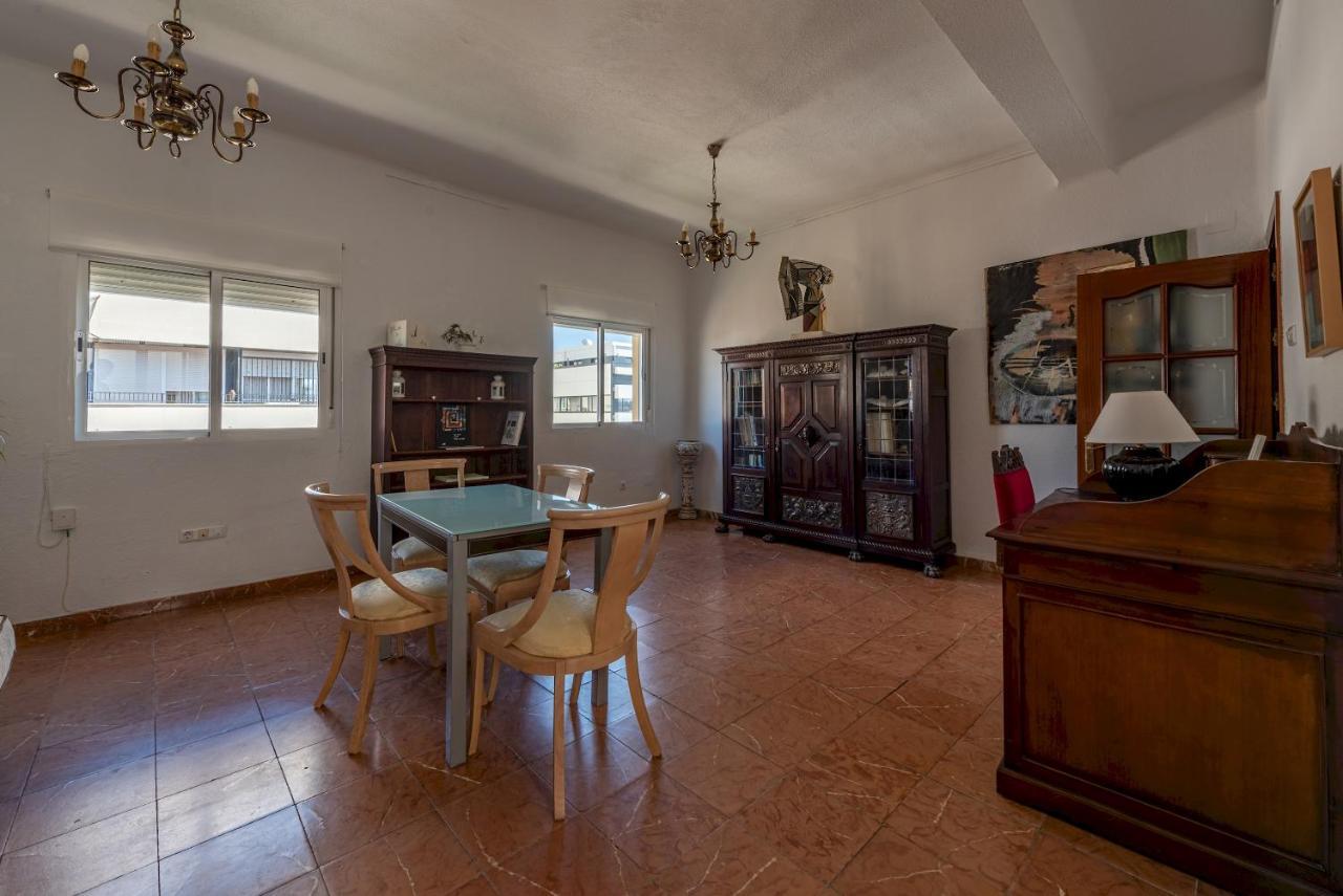 Wide And Traditional- 2Bd 1Bth- Gavidia 塞维利亚 外观 照片
